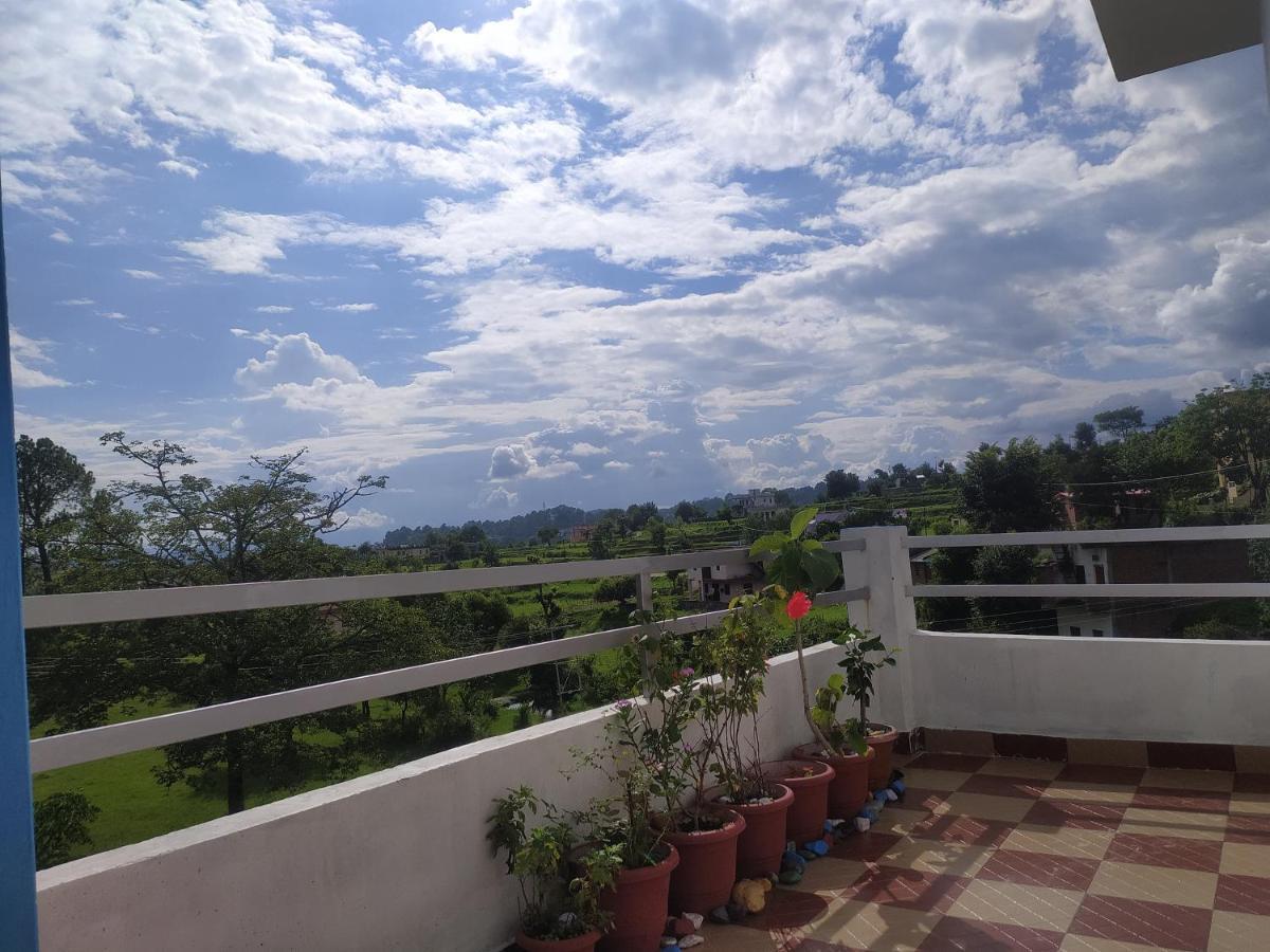 Shree Home Stay Dwarahat Экстерьер фото