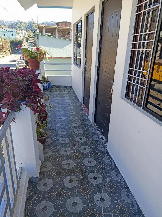 Shree Home Stay Dwarahat Экстерьер фото