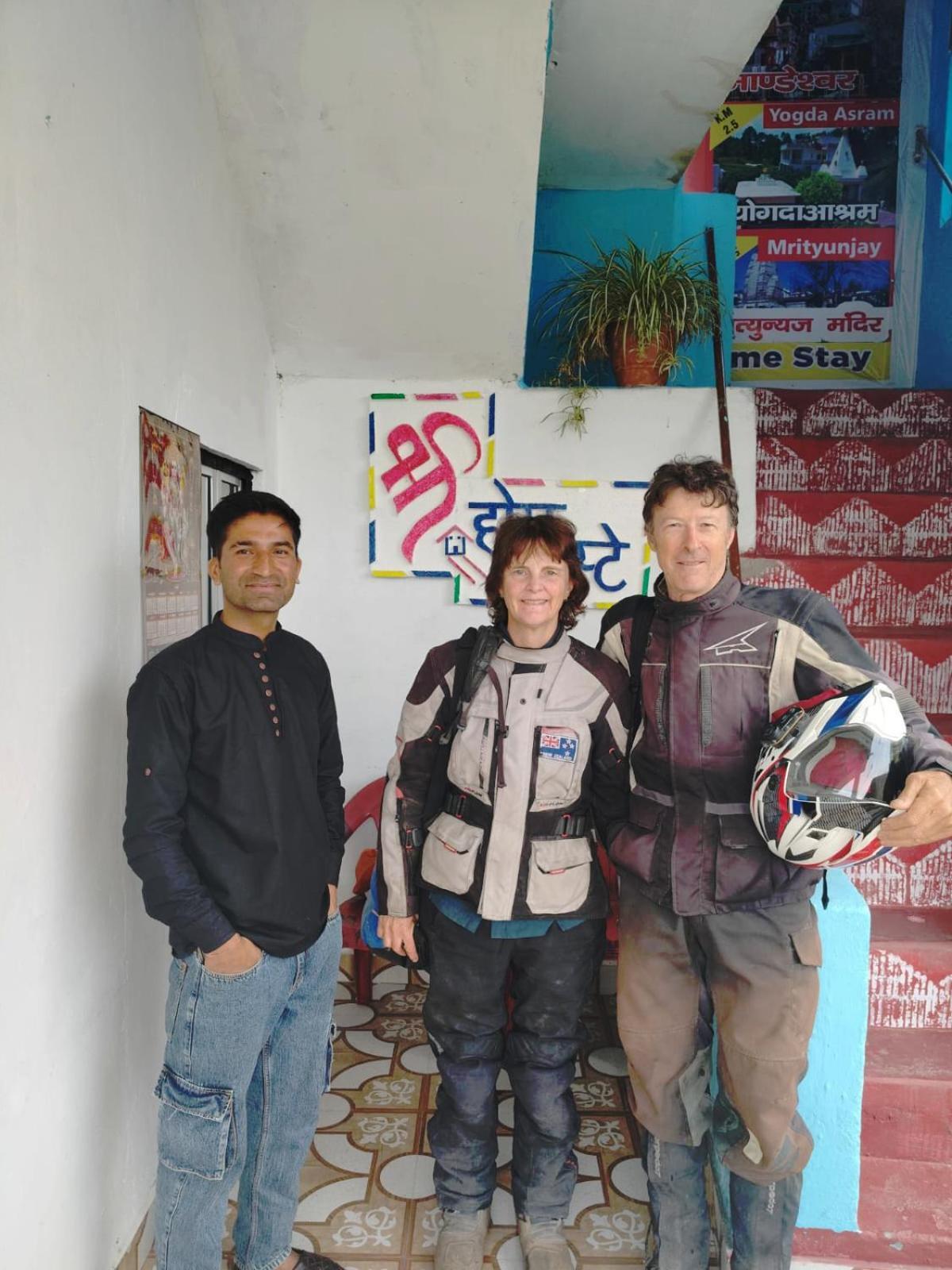 Shree Home Stay Dwarahat Экстерьер фото