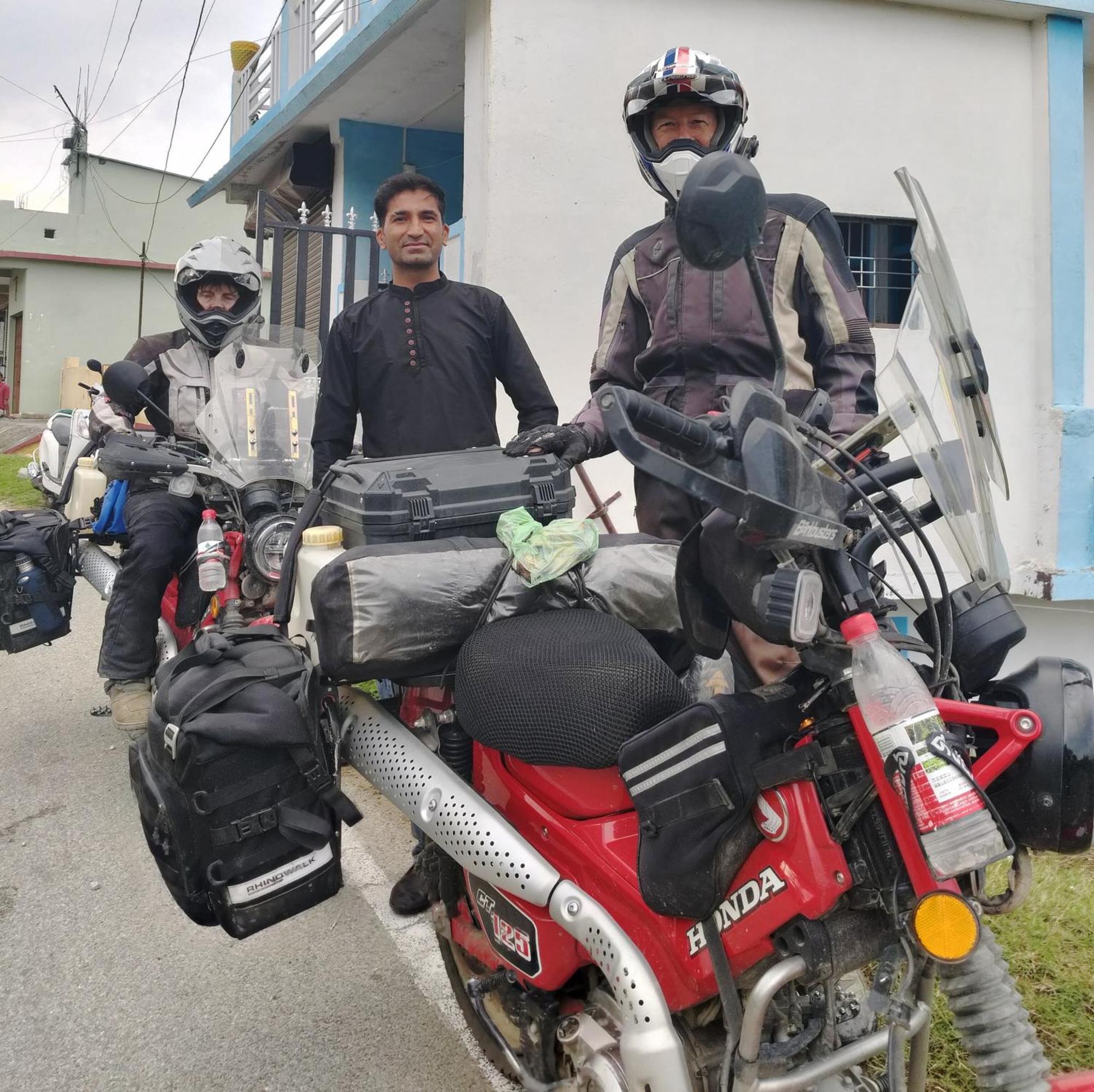 Shree Home Stay Dwarahat Экстерьер фото